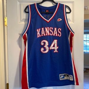 pierce kansas jersey